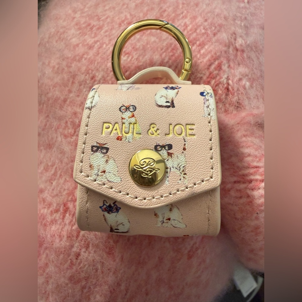 Paul & Joe Blush Pink Sunglass Cat Airpods Case